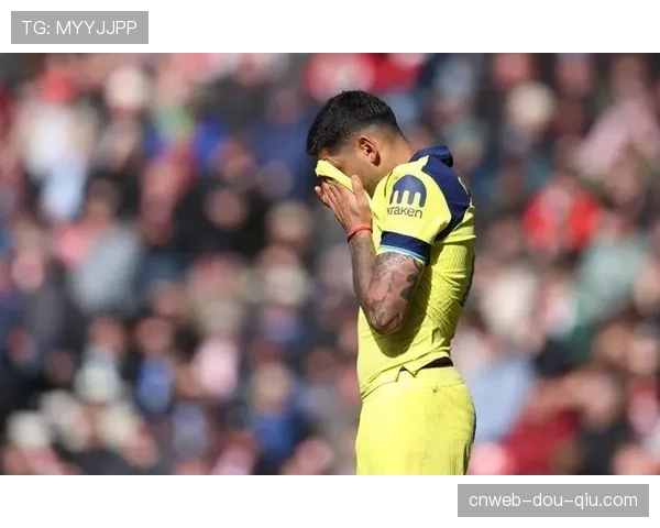 桑德兰1-0热刺，穆杰莱折射破门助黑猫拿下关键三分